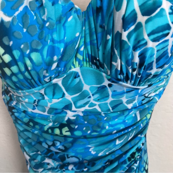 Magicsuit Woman’s one piece swimsuit-blue shades pattern-shirred front-size 8 - Picture 3 of 12
